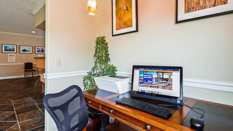 Best Western Inn At Face Rock - Renee 14