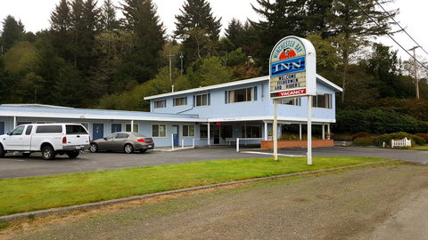 Winchester Bay Inn - Internet Find 0