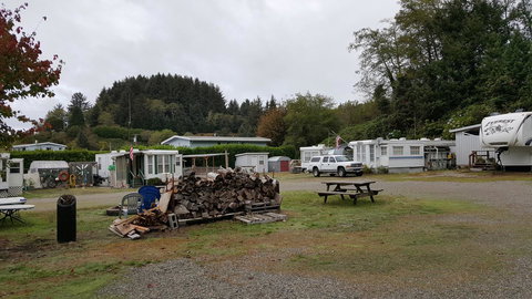 Winchester Bay Inn - Internet Find 20