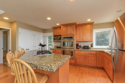 Annie's Windsong - Renee 25