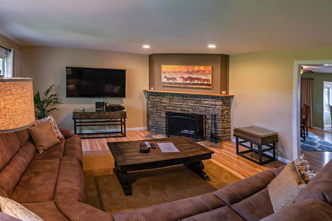 Racing Horse Ranch ~ FREE UNLIMITED GOLF!!! - Internet Find 6