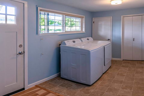 Racing Horse Ranch ~ FREE UNLIMITED GOLF!!! - Internet Find 29