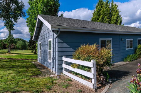 Racing Horse Ranch ~ FREE UNLIMITED GOLF!!! - Internet Find 18