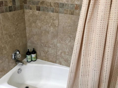 Racing Horse Ranch ~ FREE UNLIMITED GOLF!!! - Internet Find 22