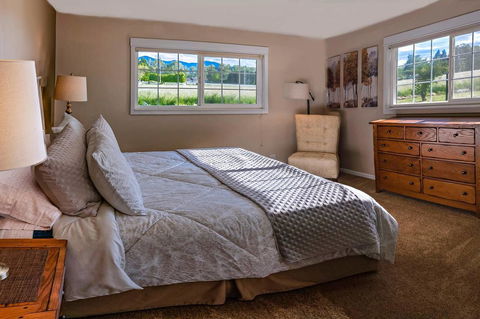 Racing Horse Ranch ~ FREE UNLIMITED GOLF!!! - Internet Find 12