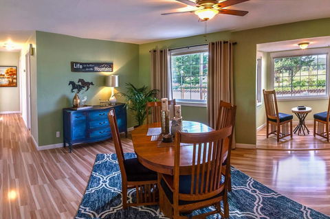 Racing Horse Ranch ~ FREE UNLIMITED GOLF!!! - Internet Find 5