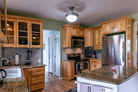 Racing Horse Ranch ~ FREE UNLIMITED GOLF!!! - Internet Find 9