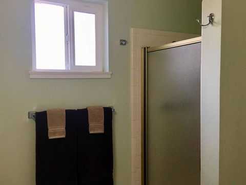 Racing Horse Ranch And Guest House ~ Free Golf! - Internet Find 17