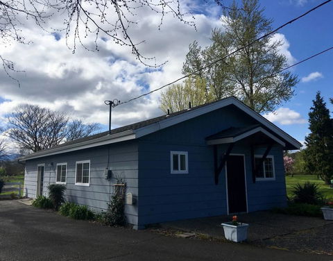 Racing Horse Ranch And Guest House ~ Free Golf! - Internet Find 10