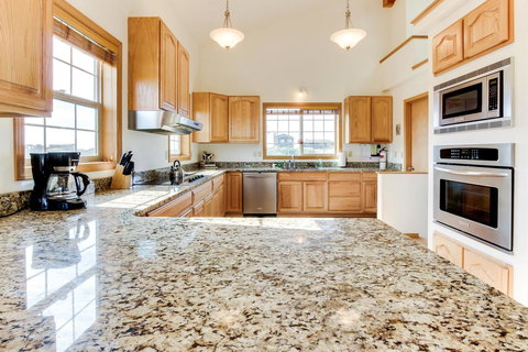 A Beach Loop Getaway - Renee 32