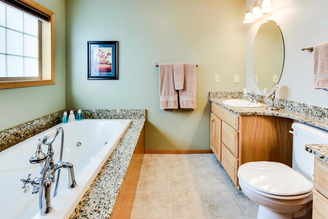 A Beach Loop Getaway - Renee 23