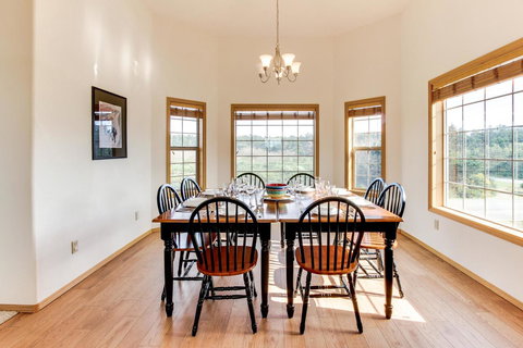 A Beach Loop Getaway - Renee 29