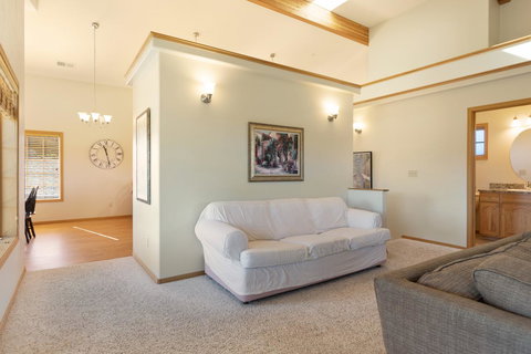 A Beach Loop Getaway - Renee 43