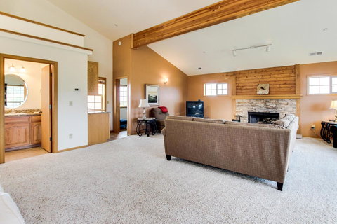 A Beach Loop Getaway - Renee 27