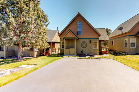 Prairie Crest - Renee 8