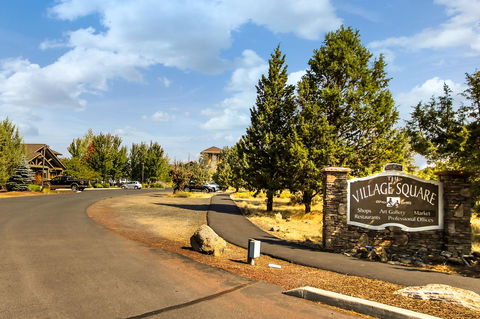 Prairie Crest - Renee 28