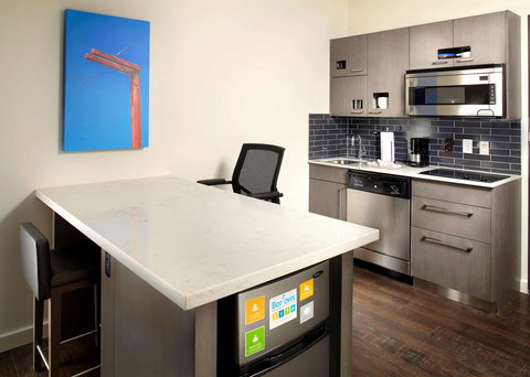 Hyatt House Pittsburgh Bloomfield Shadyside - Renee 13