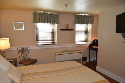 The Temperance House - Renee 3