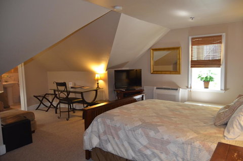 The Temperance House - Renee 14