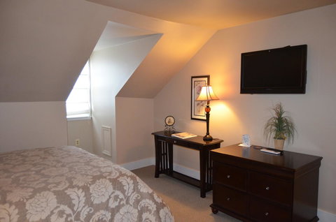 The Temperance House - Renee 31