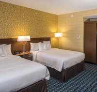 Fairfield Inn Suites by Marriott Pittsburgh North/McCandless Crossing