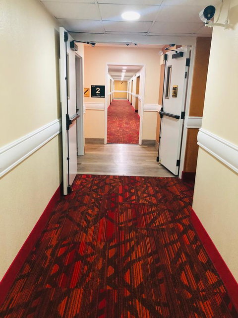 Hotel M Mount Pocono - Renee 11