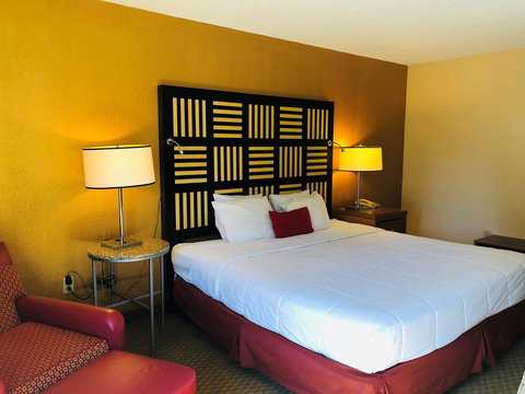 Hotel M Mount Pocono - Renee 2