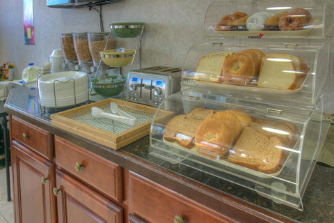 Hotel M Mount Pocono - Renee 23