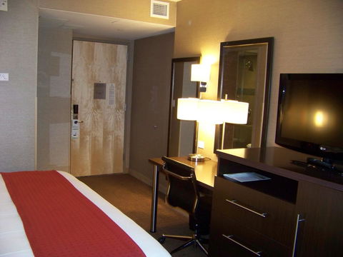 Wyndham Garden Philadelphia Airport - Renee 23