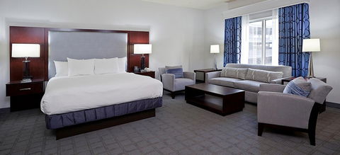 Hilton Scranton & Conference Center - Renee 14