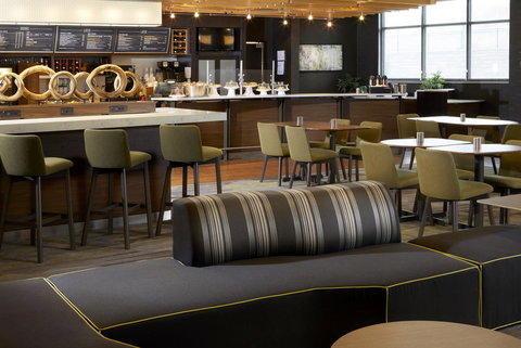 Courtyard Pittsburgh Settlers Ridge/Robinson Township - Renee 23