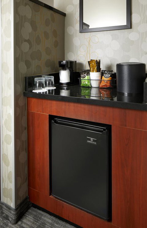 Courtyard Pittsburgh Settlers Ridge/Robinson Township - Renee 12