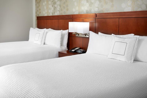 Courtyard Pittsburgh Settlers Ridge/Robinson Township - Renee 7