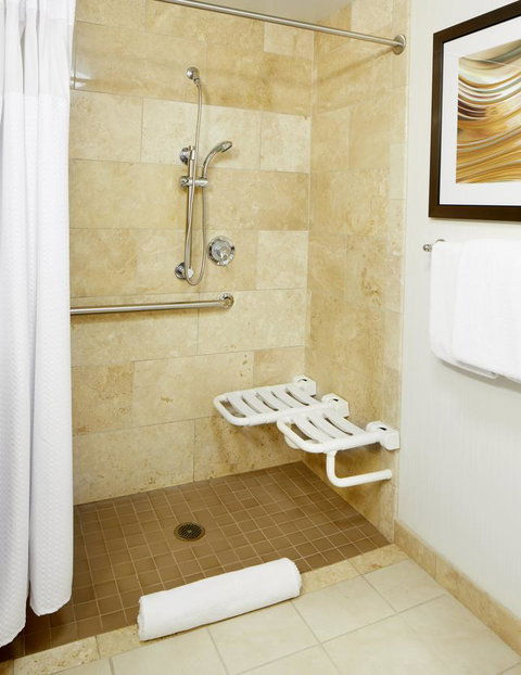 Courtyard Pittsburgh Settlers Ridge/Robinson Township - Renee 17