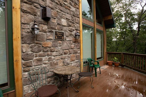 Mary's Place - Internet Find 1