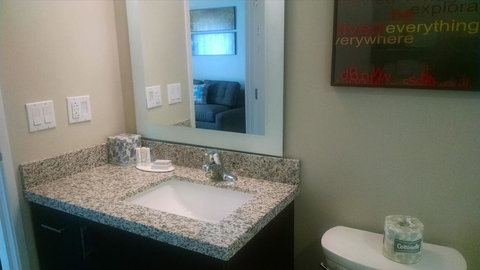 TownePlace Suites By Marriott Pittsburgh Harmarville - Renee 29
