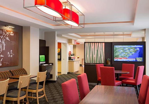 TownePlace Suites By Marriott Pittsburgh Harmarville - Renee 14