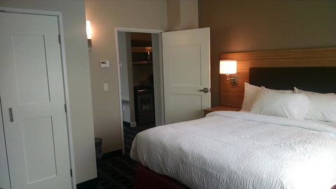 TownePlace Suites By Marriott Pittsburgh Harmarville - Renee 24