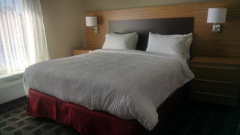 TownePlace Suites By Marriott Pittsburgh Harmarville - Renee 3