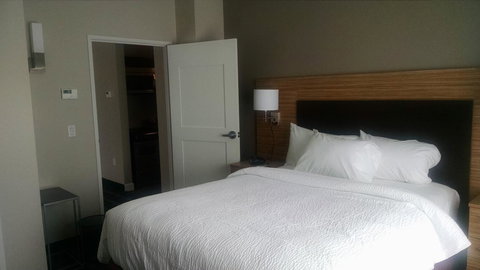 TownePlace Suites By Marriott Pittsburgh Harmarville - Renee 6