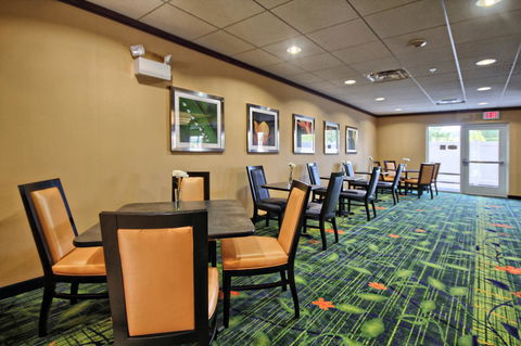 Fairfield Inn & Suites Huntingdon Raystown Lake - Internet Find 23