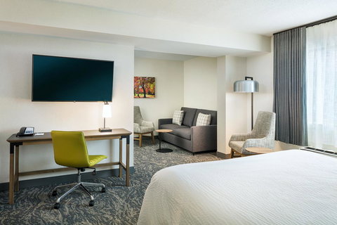 Fairfield By Marriott Inn & Suites Providence Airport Warwick - Renee 15