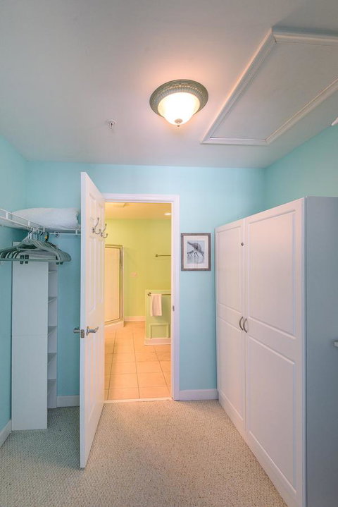 21 Turtle Bay Carolina Tides - Renee 33