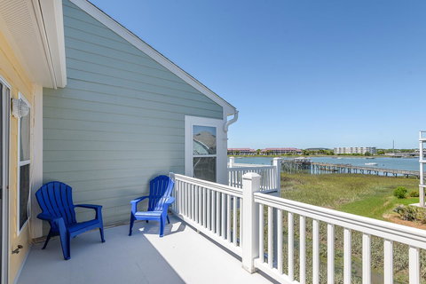 21 Turtle Bay Carolina Tides - Renee 3