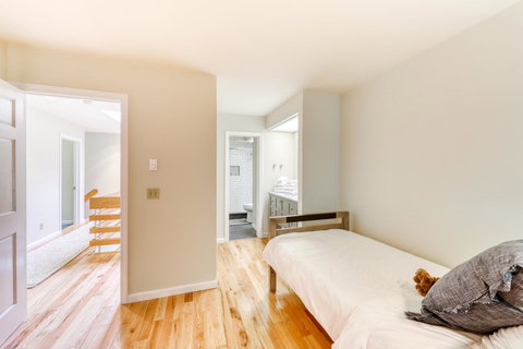 Club Sugarbush Condo - Swimm 23