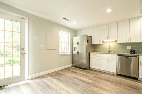 89 Bickel Court - Swimm 5