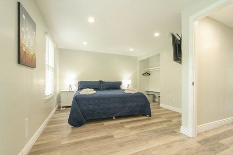 89 Bickel Court - Swimm 13