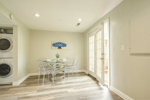 89 Bickel Court - Swimm 4