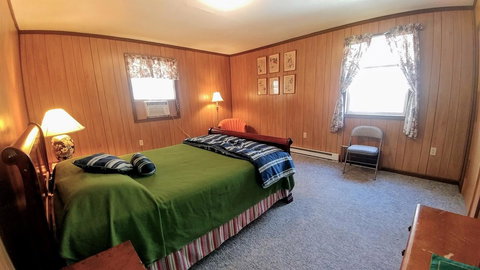 LL Red Bud - Renee 31