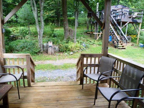 Mountain Roots Lodging - Renee 7